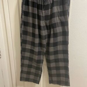 Sonoma Black and Gray Plaid Relaxed Fit Pants